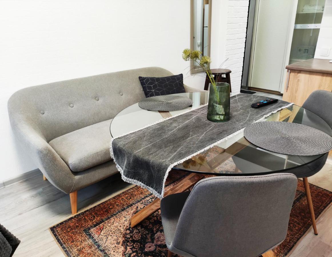 Flat in the city center 오데사 외부 사진